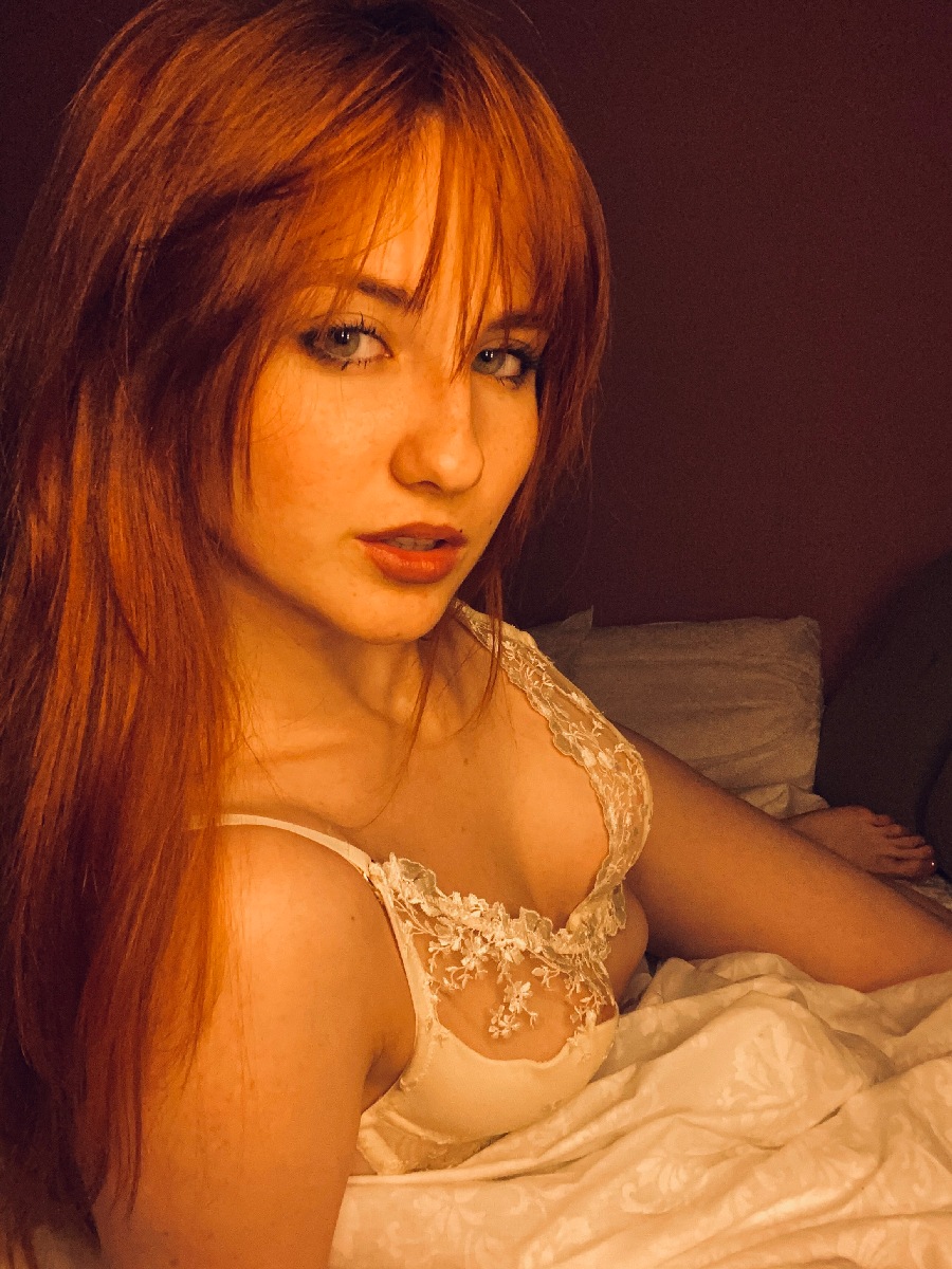 A playful frame from Nata — online in Feira di Santana