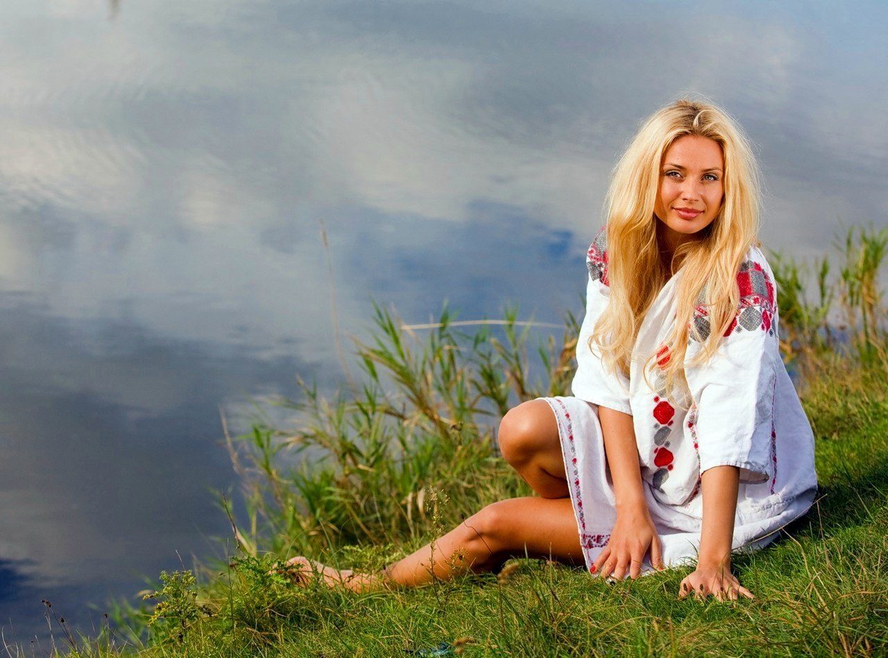Sexy girl Slavic girls in Feira di Santana