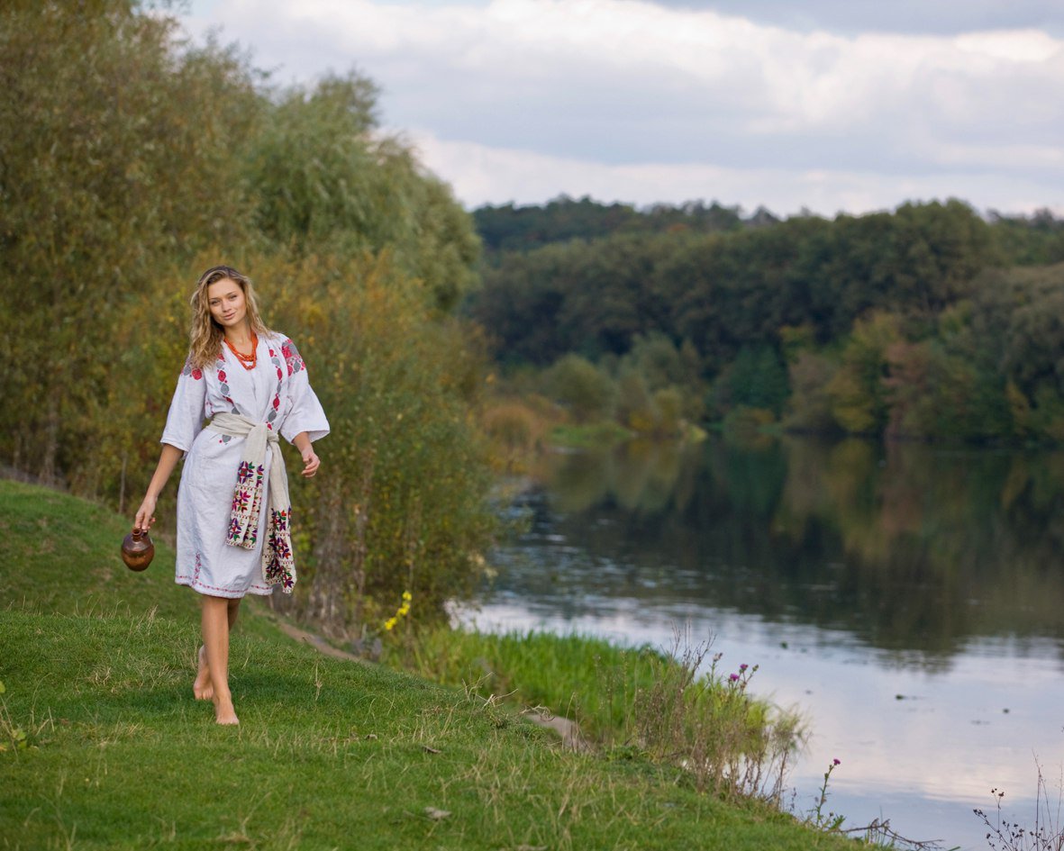 Nude girl Slavic women in Feira di Santana