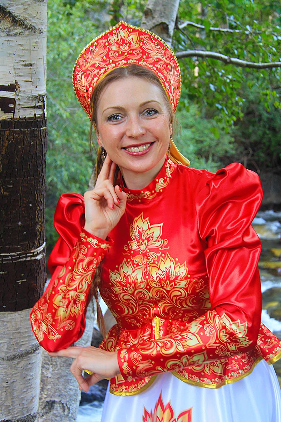 Women in Slavic costumes in Feira di Santana