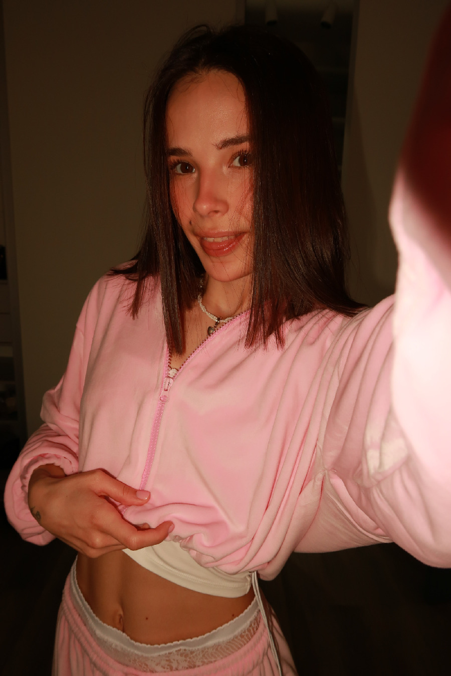 Tina brings the glow — live moments in Feira di Santana